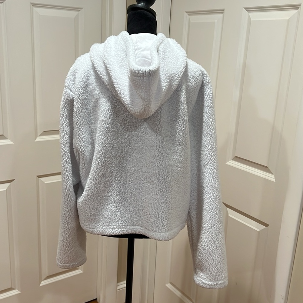 Fila, Woman’s, White, Pull Over, Drawstring, Flee… - image 4